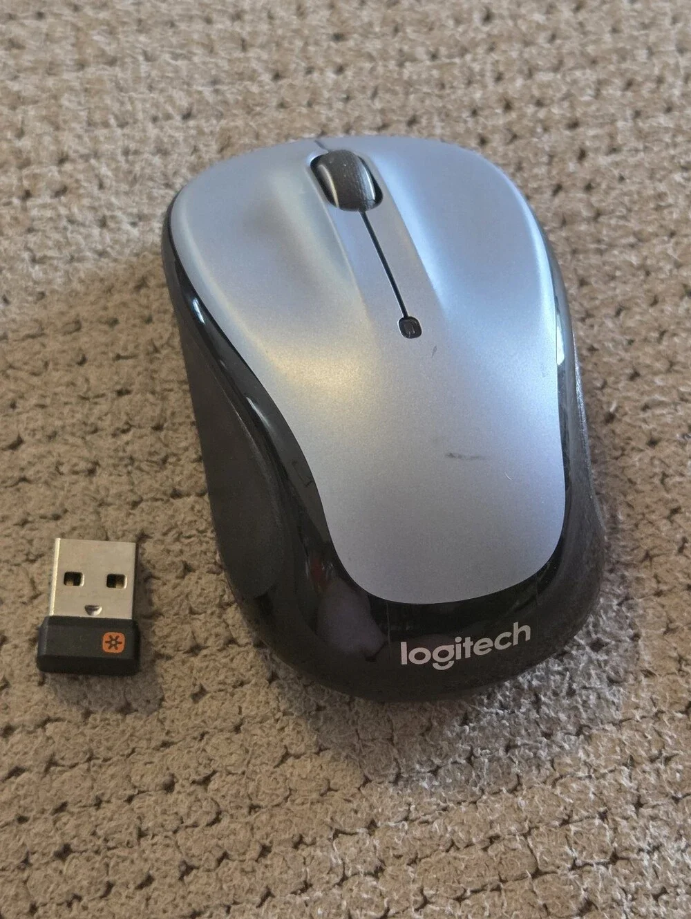 Logitech M325 Wireless Mouse for Web Scrolling PC / MAC / Laptop with doggle USB